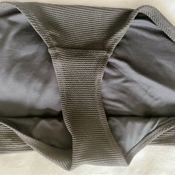 Old Navy Low-rise classic pucker bikini swim bottoms XXL black bathing suit - Picture 10 of 15